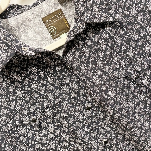 Roper Western Black With White Paisley Print Snap Button Shirt - Picture 3 of 12